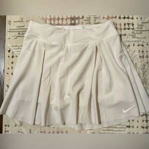 Nike Dri-Fit White Tennis Golf Skirt